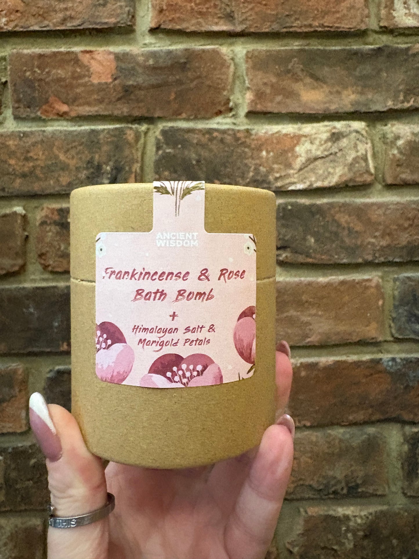 Blooming pink bliss bath bomb