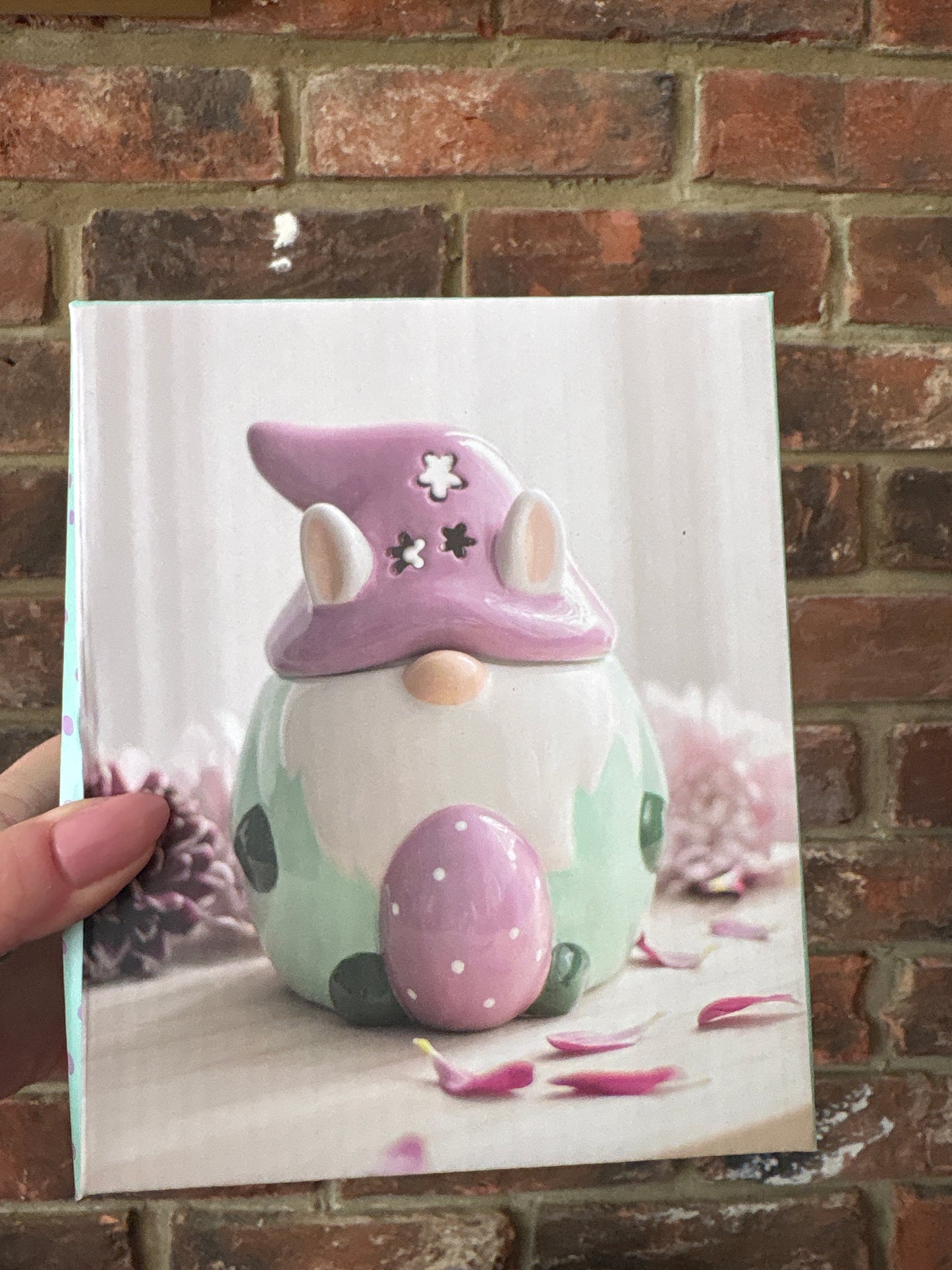 Easter gonk oil burner