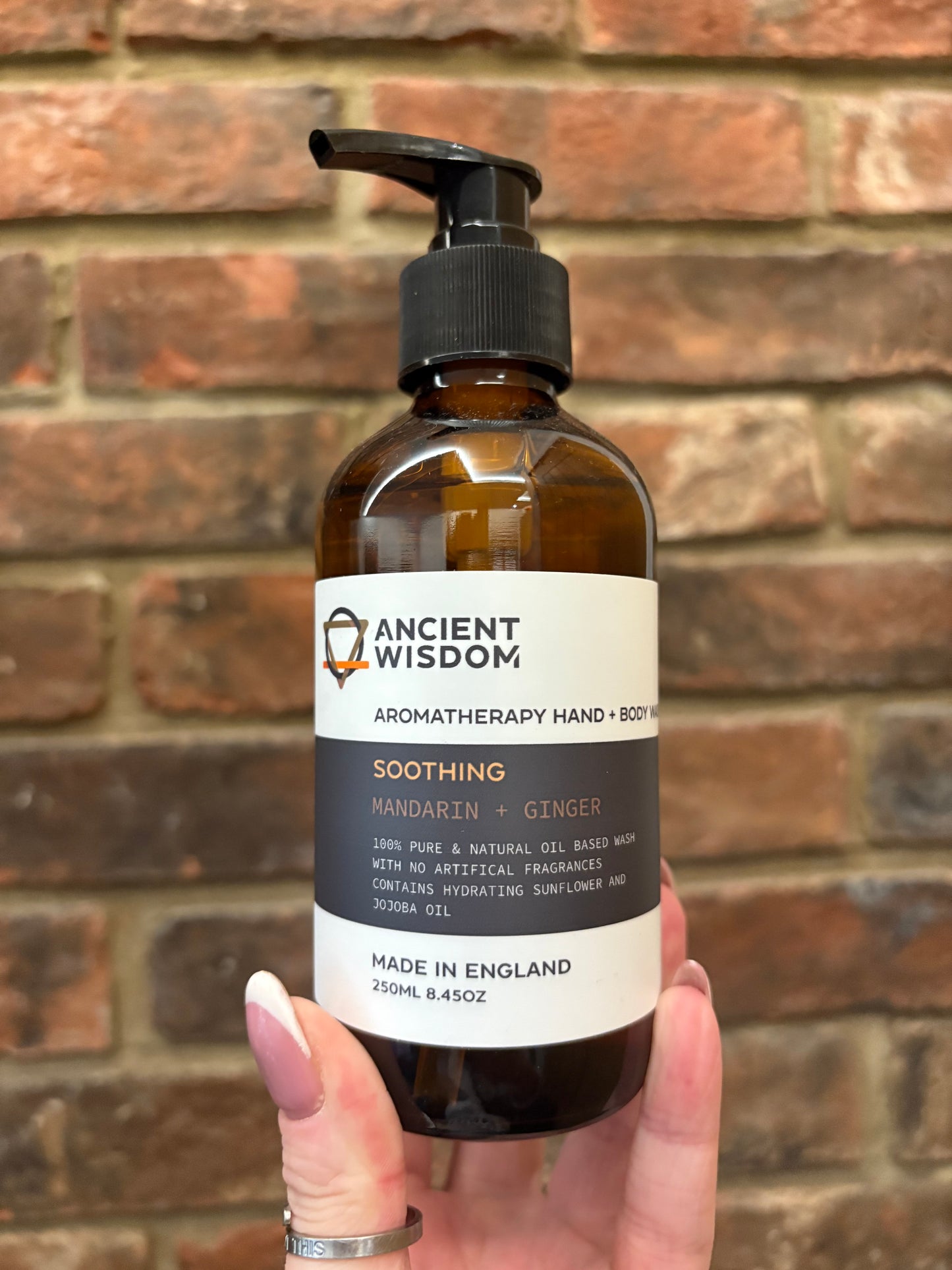 Mandarin & Ginger body wash