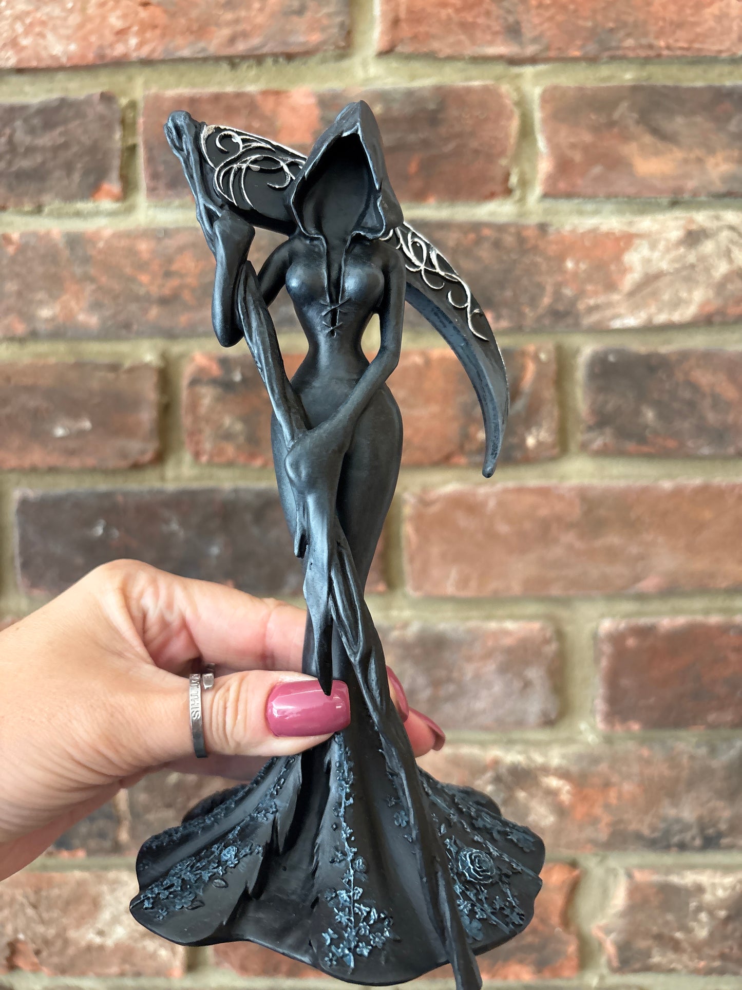 Femme Fatale - Reaper