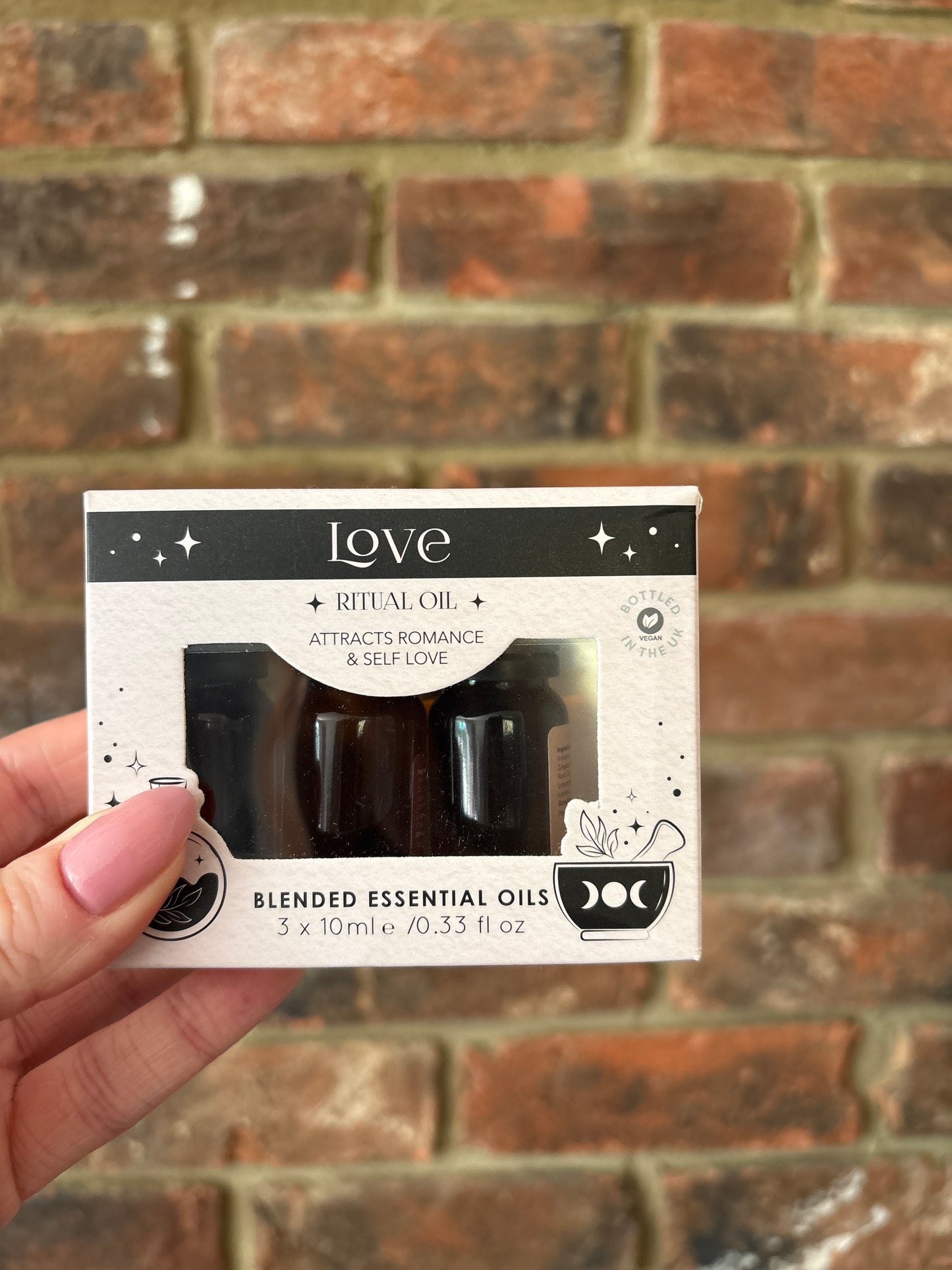 Love ritual oils