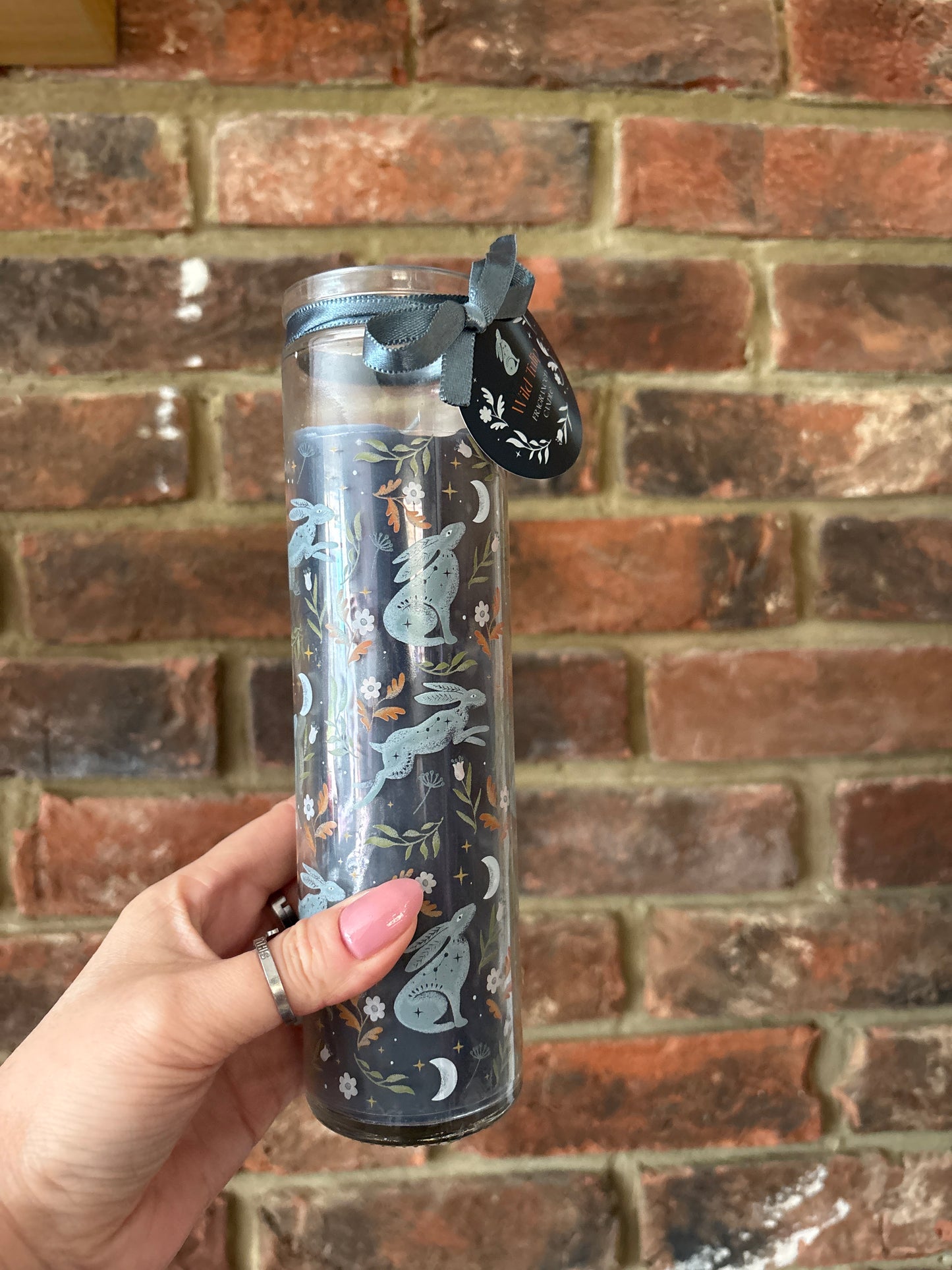 Hare tube candle