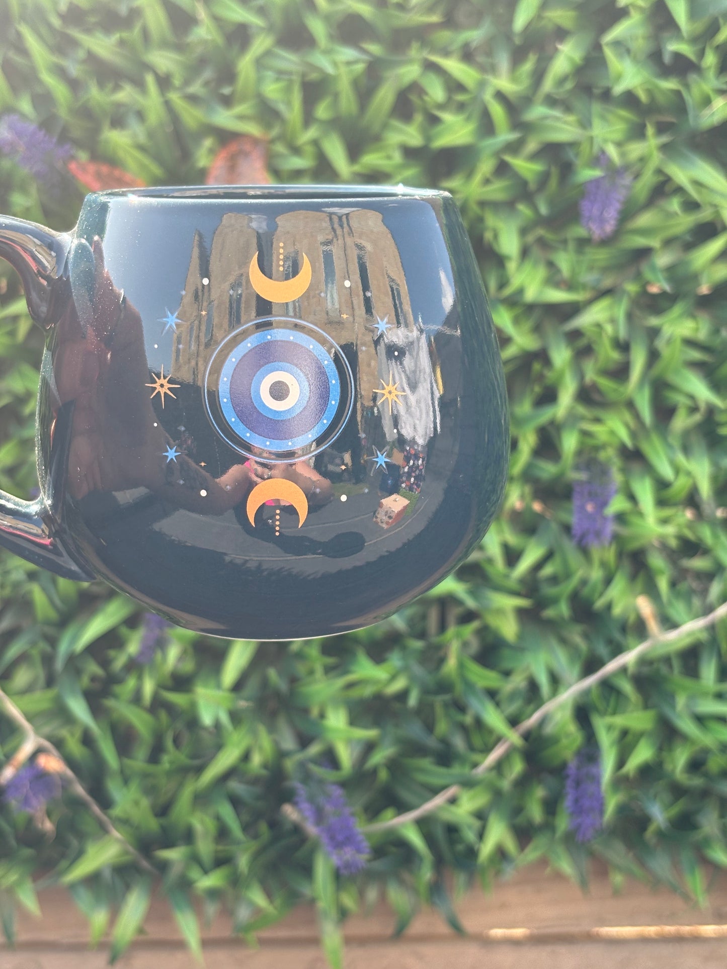 All seeing eye mug